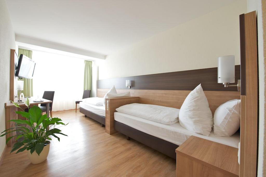 Hotel Zur Riss Biberach an der Riß Szoba fotó